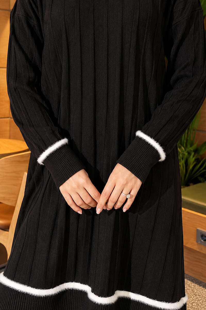 Beard-Detailed Mercerized Long Tunic Black - الصورة 4