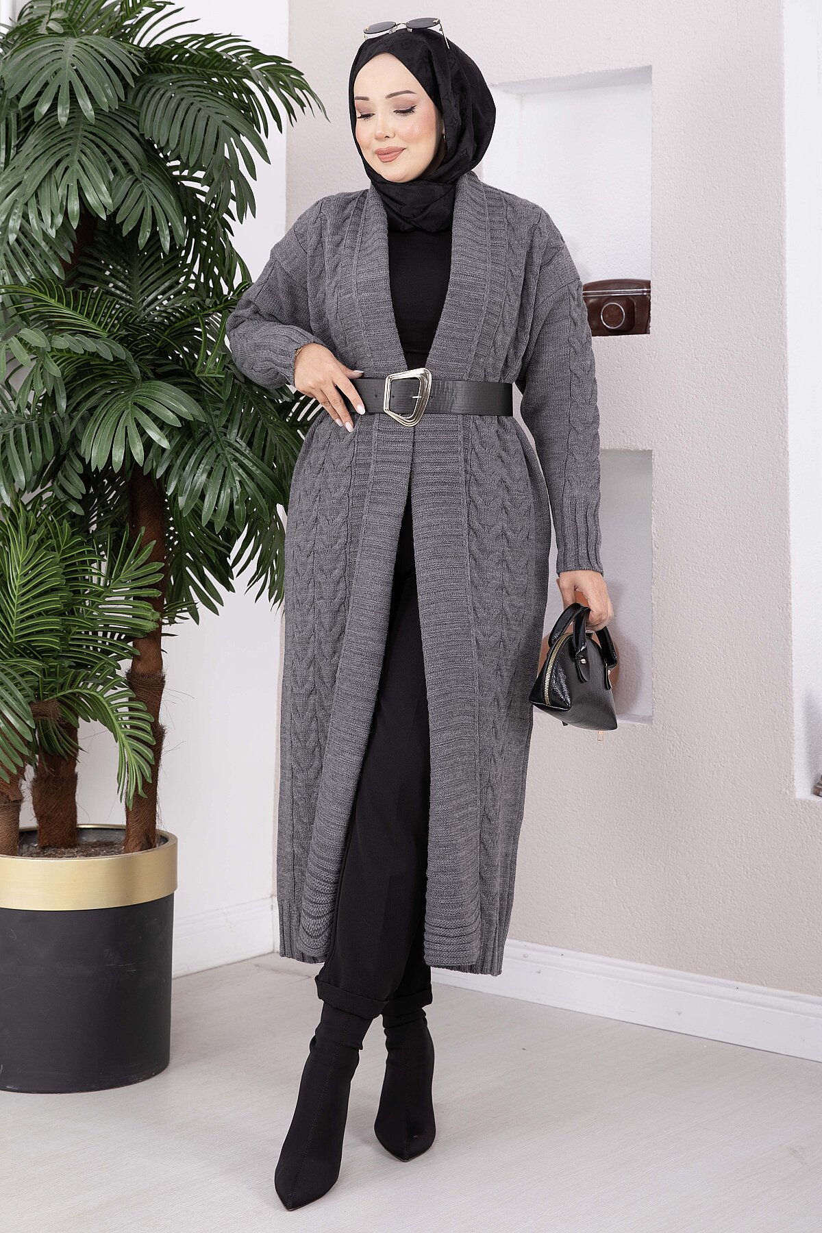 Long Knit Cardigan with Shawl Collar and Cable Knit Detailing Anthracite - Imagen 3