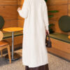 ⁦Long cardigan with shawl collar and textured knit Ecru⁩ - الصورة ⁦4⁩