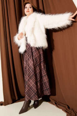 Alternative view of Oversized Coat with Fur Detail Ecru