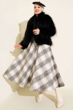 Alternative view of Oversized Coat with Fur Detail Black