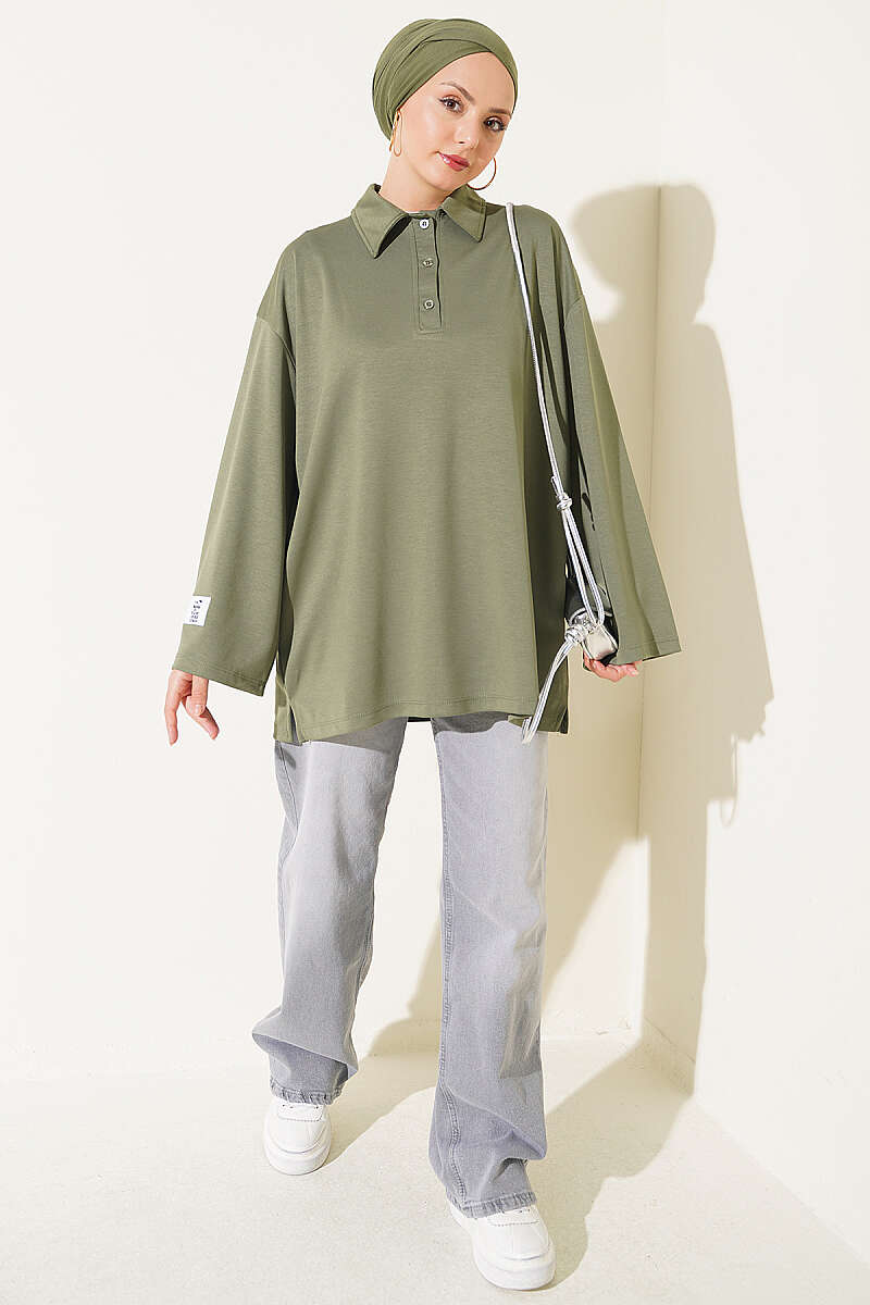 Relaxed Fit Sheer Fabric Tunic with Side Slit Details Khaki - الصورة 2