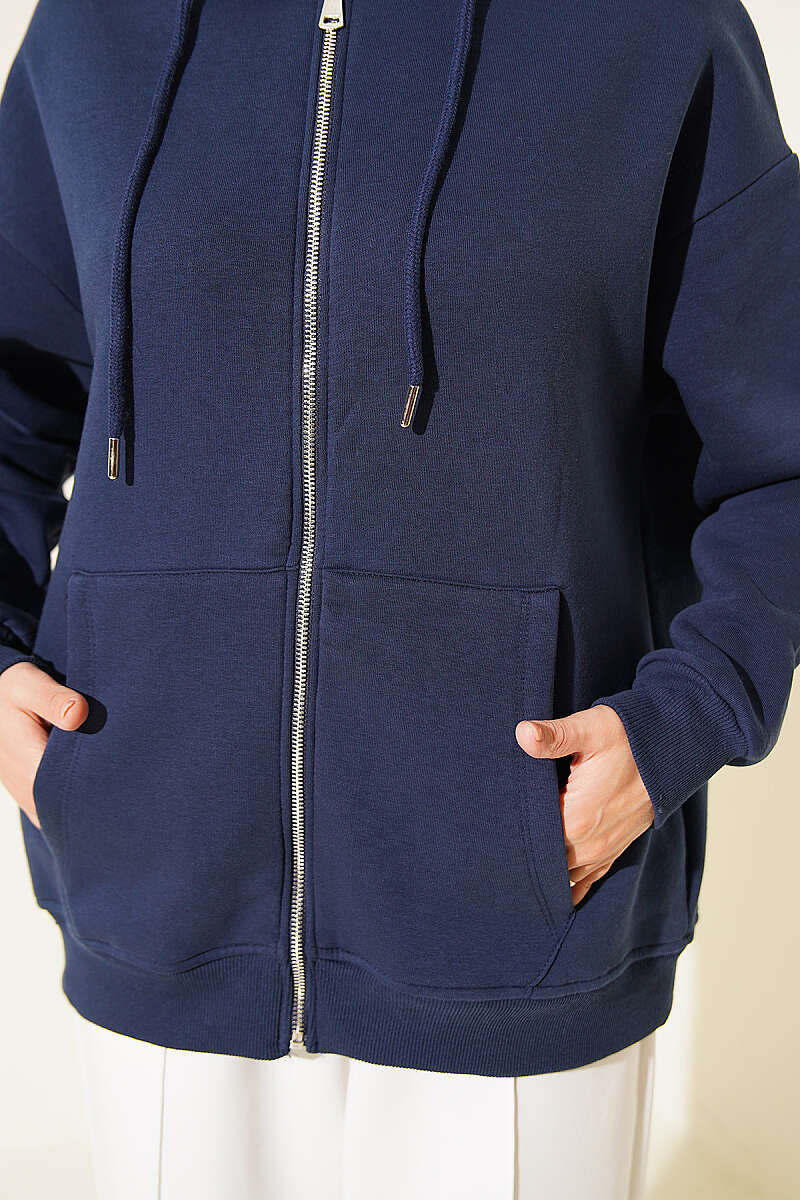 Cardigan Navy Blue - Image 4
