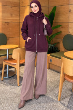 Alternative view of Cardigan Plum