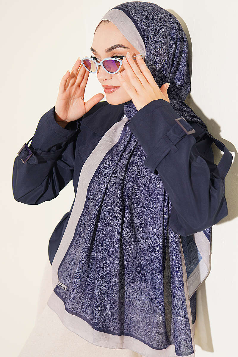 Striped Detailing Ethnic Pattern Shawl Navy Blue