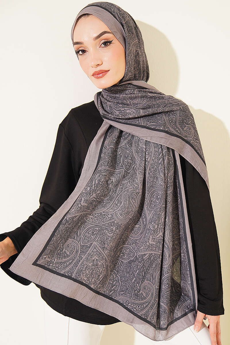 Striped Detailing Ethnic Pattern Shawl Black - الصورة 6