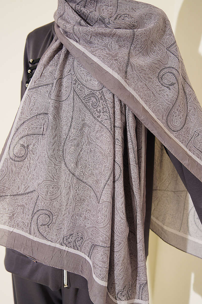 Striped Detailing Ethnic Pattern Shawl Mink – Image 4
