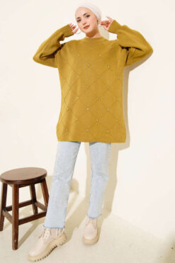 Alternative view of Embroidered Knit Tunic with Beaded Detailing Oil Green