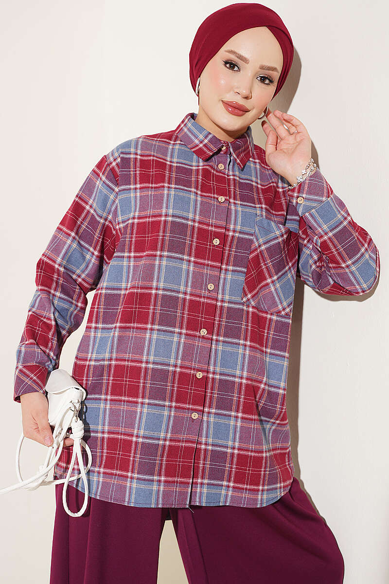 Checkered shirt with a single pocket detail Burgundy