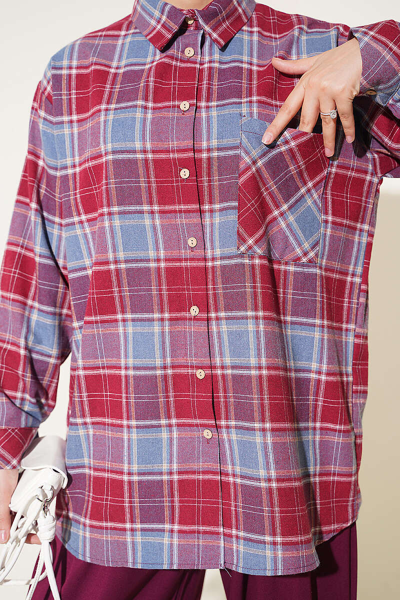 Checkered shirt with a single pocket detail Burgundy – Image 4