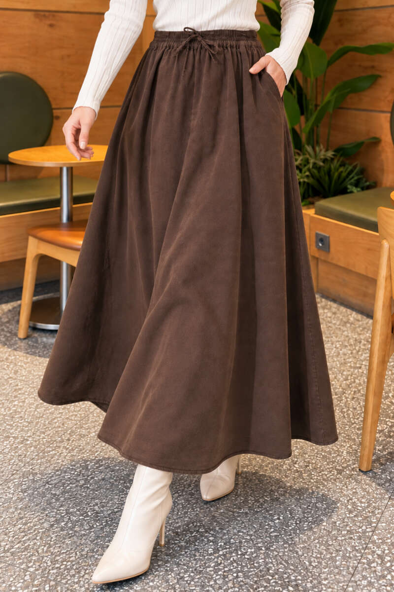 Tensel Skirt with Pocket Detail Brown