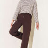 Three-Thread Pocket Pants Brown – Bild 2