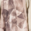 ⁦Triangle Pattern Bamboo Crinkle Scarf Beige⁩ - الصورة ⁦4⁩