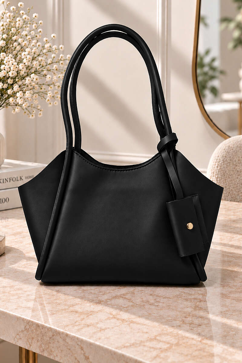 Long-Handled Wallet with Detailed Purse Black