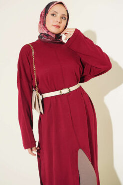 Alternative view of Long Ribbed Knit Tunic with Side Slit Details Burgundy
