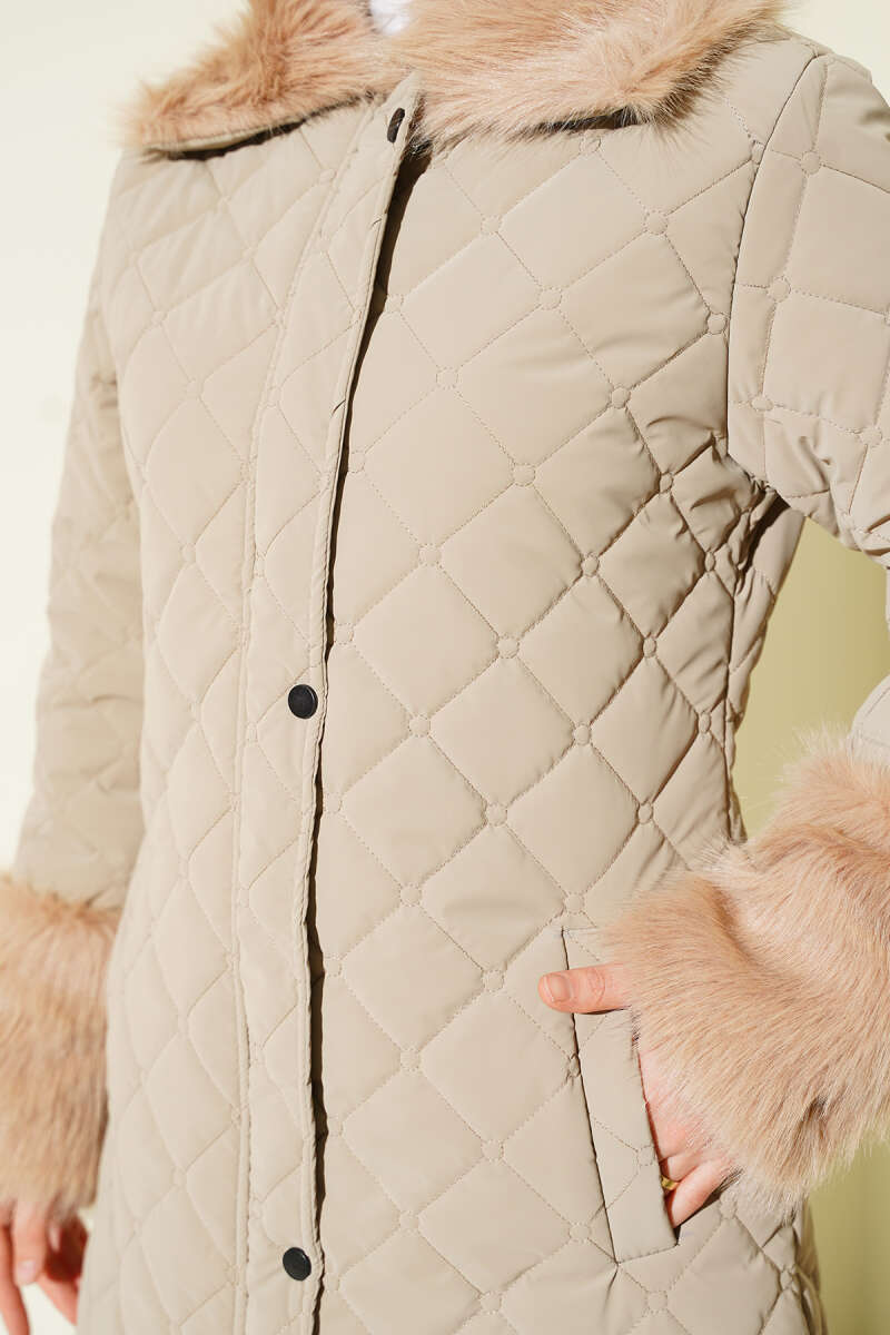 Fleece-Lined Quilted Jacket with Collar and Cuffs Beige - الصورة 4