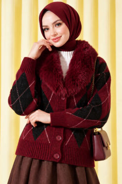 Alternative view of Fur-Collared Honeycomb Pattern Knit Cardigan Burgundy