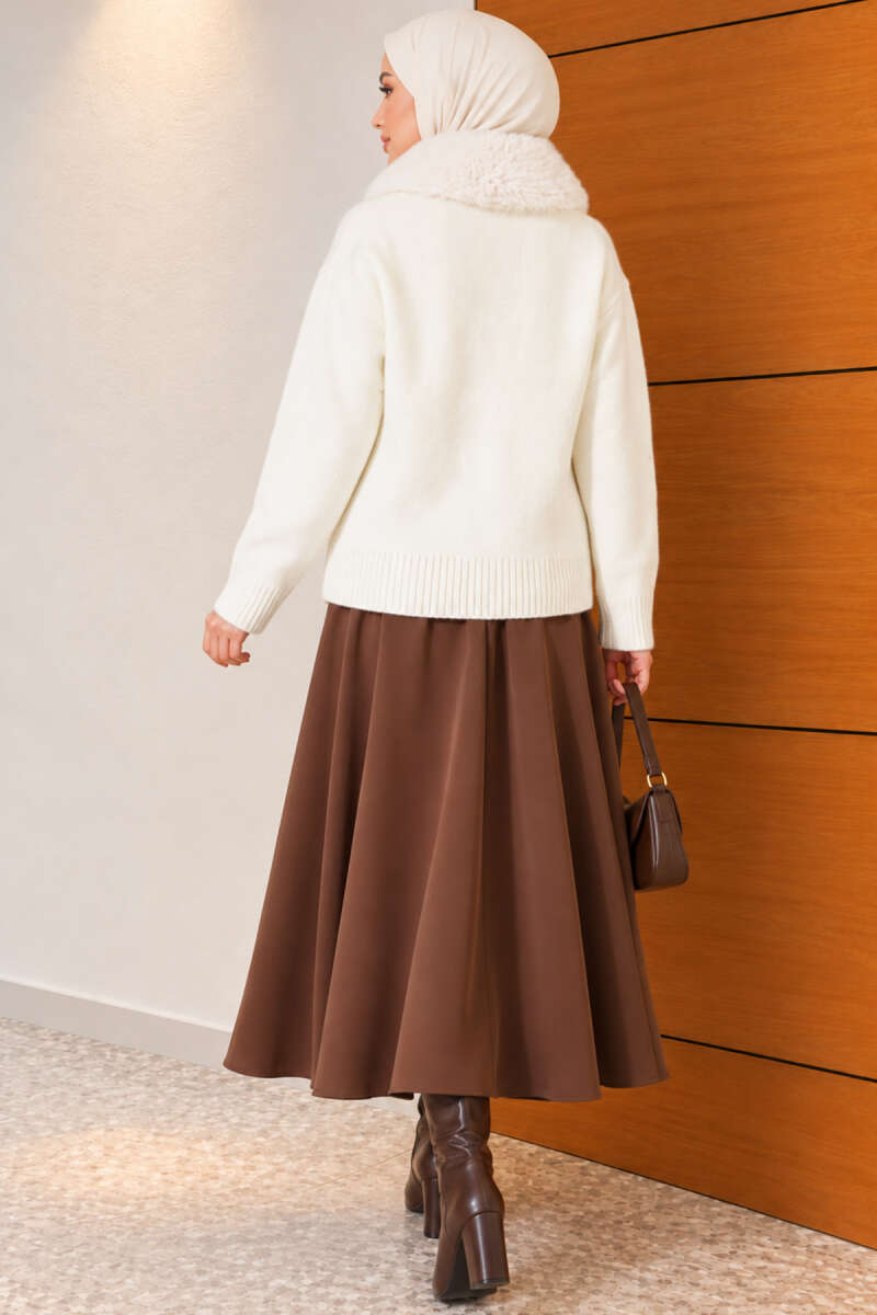 Fuzzy Collar Buttoned Knitted Cardigan Ecru – Image 4