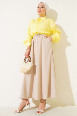 Alternative view of Basic Side Pocket Hem Edge Skirt Beige