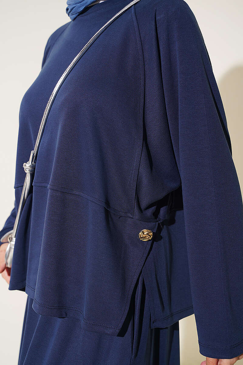 Button-Details Hem French Terry Two-Piece Set Navy Blue - الصورة 4