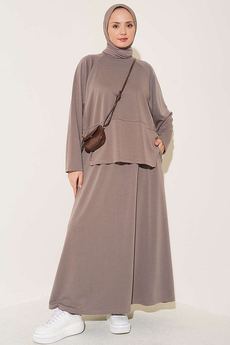 Button-Details Hem French Terry Two-Piece Set Mink