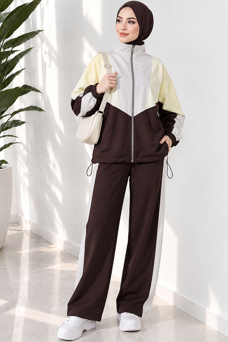 Striped Side Detail Embroidered Two-Piece Set Brown - الصورة 2