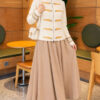 Leaf-Embroidered Button-Detail Knit Cardigan Beige – Bild 2