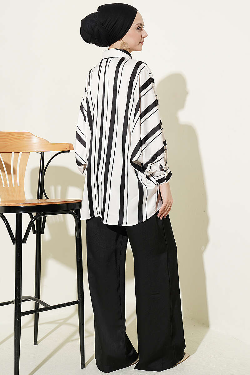Asymmetrical Striped Satin Shirt with Batwing Sleeves Jet Black - الصورة 3