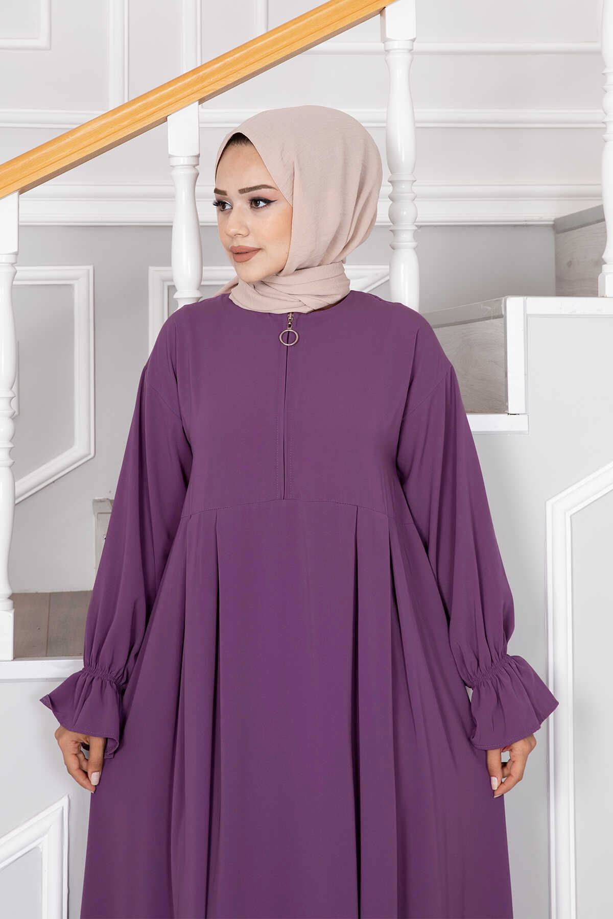 Half-zip Islamic modest dress Purple – Image 2